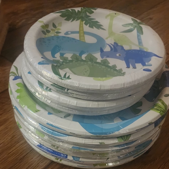 DINOSAUR PARTY SUPPLIES - Picture 6 of 6